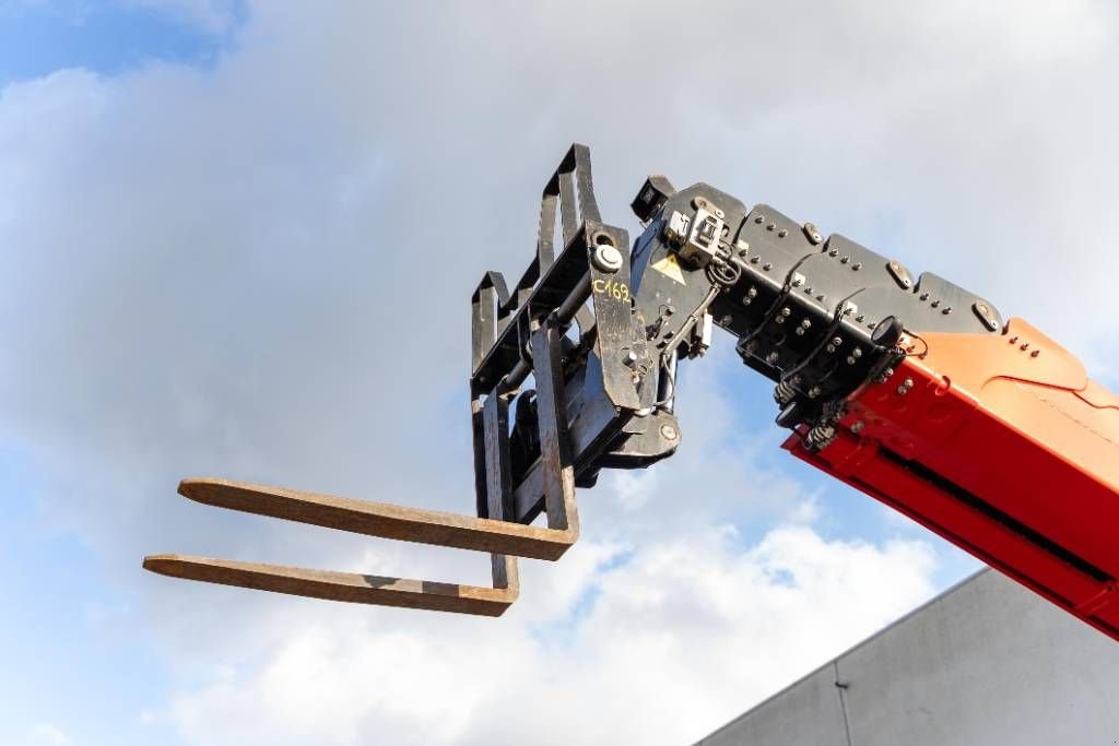 Teleskoplader del tipo Manitou MRT 3050+, Gebrauchtmaschine en Moerbeke (Imagen 8)