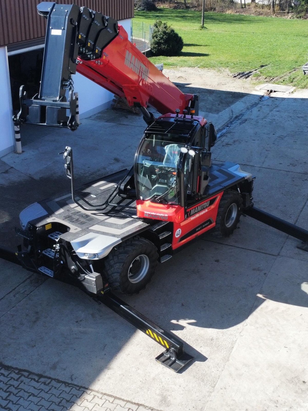 Teleskoplader typu Manitou Mrt 3060 vison+, Gebrauchtmaschine v Isen (Obrázek 2)