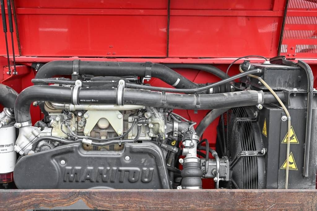 Teleskoplader typu Manitou MRT 3255, Gebrauchtmaschine v Moerbeke (Obrázek 10)