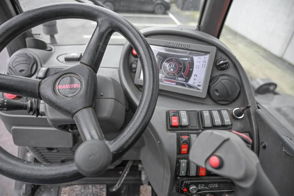 Teleskoplader του τύπου Manitou MRT 3255, Gebrauchtmaschine σε Moerbeke (Φωτογραφία 10)