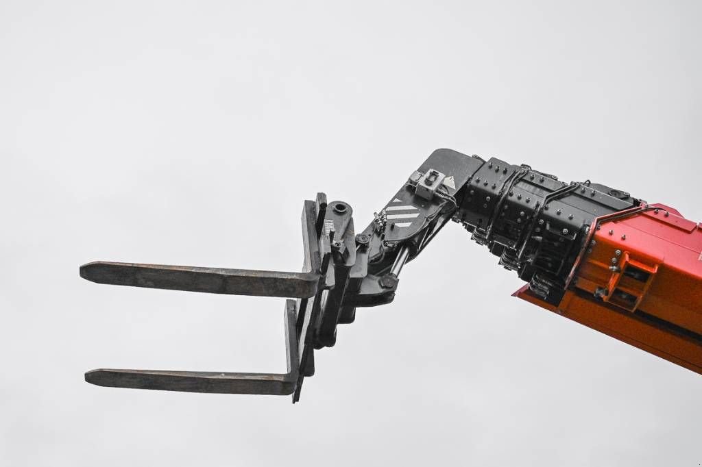 Teleskoplader of the type Manitou MRT 3255, Gebrauchtmaschine in Moerbeke (Picture 9)