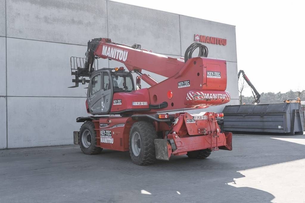 Teleskoplader of the type Manitou MRT 3255, Gebrauchtmaschine in Moerbeke (Picture 8)