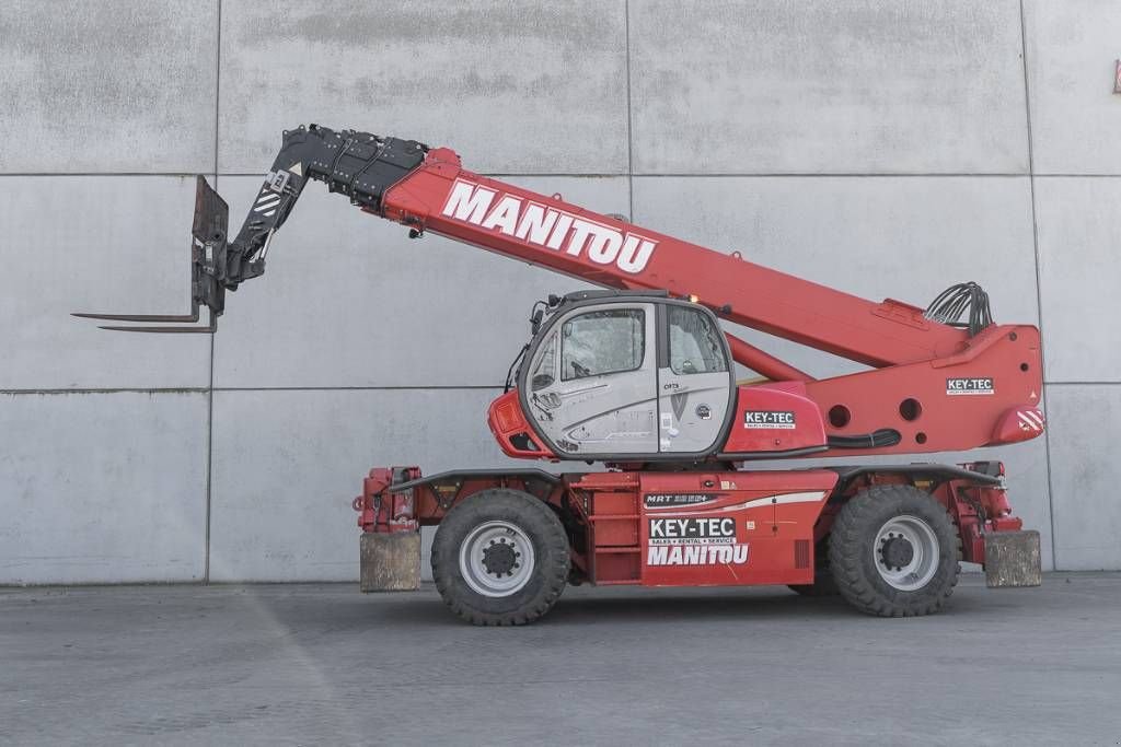 Teleskoplader of the type Manitou MRT 3255, Gebrauchtmaschine in Moerbeke (Picture 4)