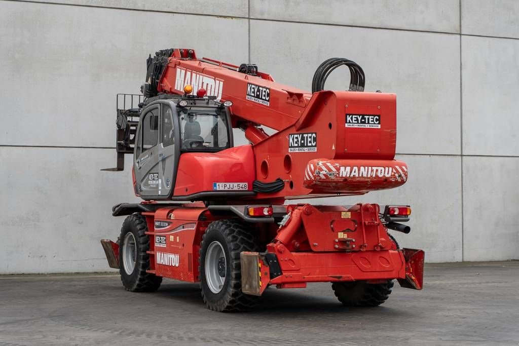 Teleskoplader typu Manitou MRT 3255, Gebrauchtmaschine v Moerbeke (Obrázek 8)
