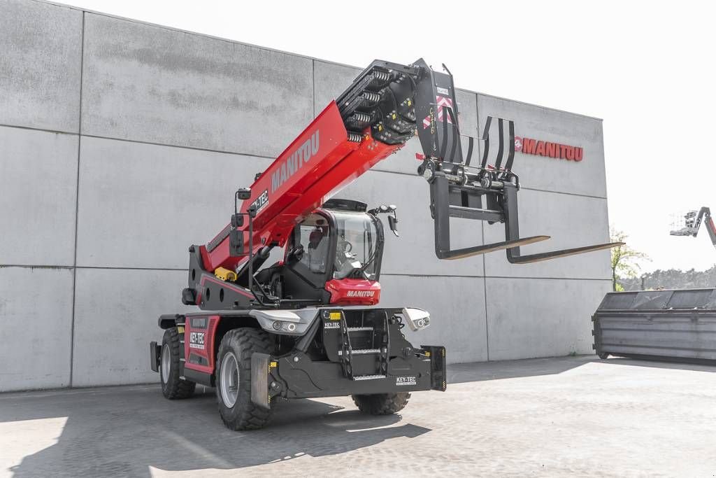 Teleskoplader of the type Manitou MRT 3570 360 210 Y, Gebrauchtmaschine in Moerbeke (Picture 3)