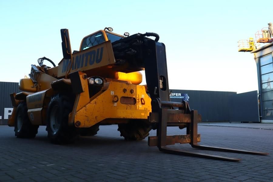 Teleskoplader tip Manitou MRT1840 EASY Diesel, 4x4x4 Drive, 18m Lifting Heig, Gebrauchtmaschine in Groenlo (Poză 9)