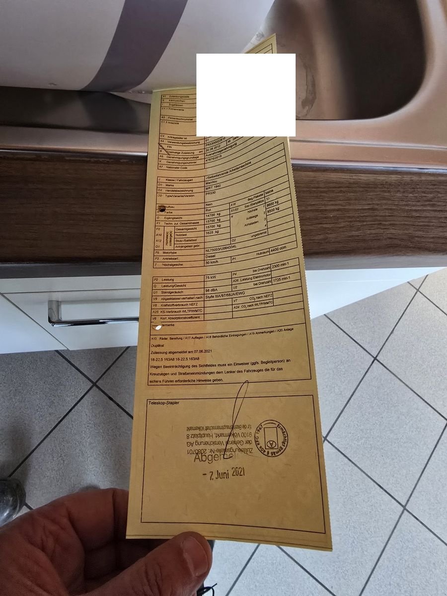 Teleskoplader of the type Manitou MRT1842, Gebrauchtmaschine in Gabersdorf (Picture 27)