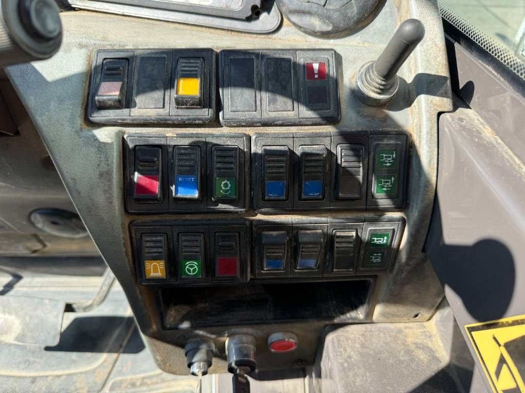 Teleskoplader tip Manitou MRT2150+ Privilege - Mercedes-Benz Engine / 4x4x4, Gebrauchtmaschine in Veldhoven (Poză 10)