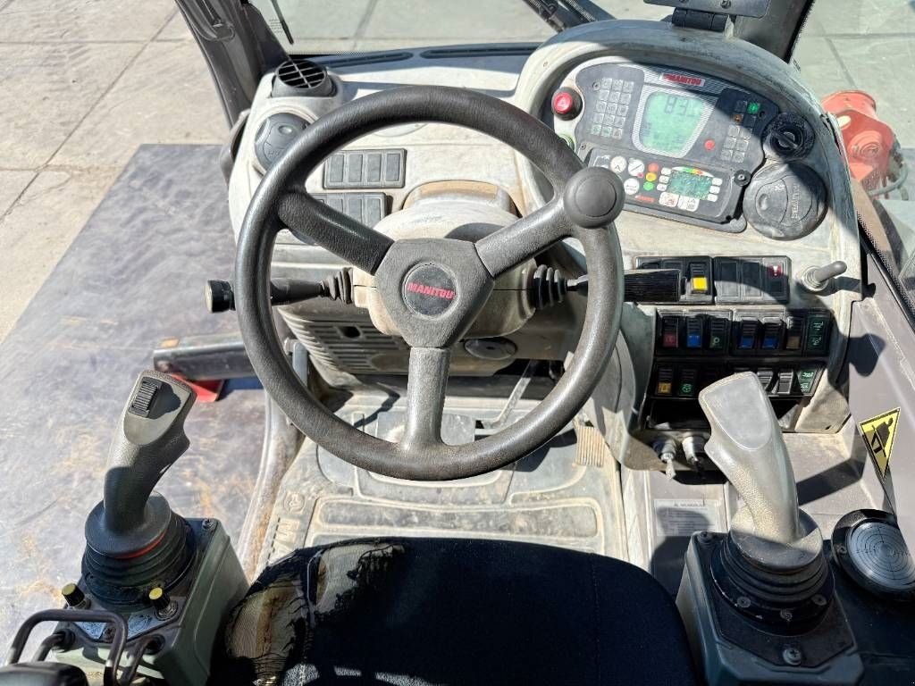 Teleskoplader tip Manitou MRT2150+ Privilege - Mercedes-Benz Engine / 4x4x4, Gebrauchtmaschine in Veldhoven (Poză 8)