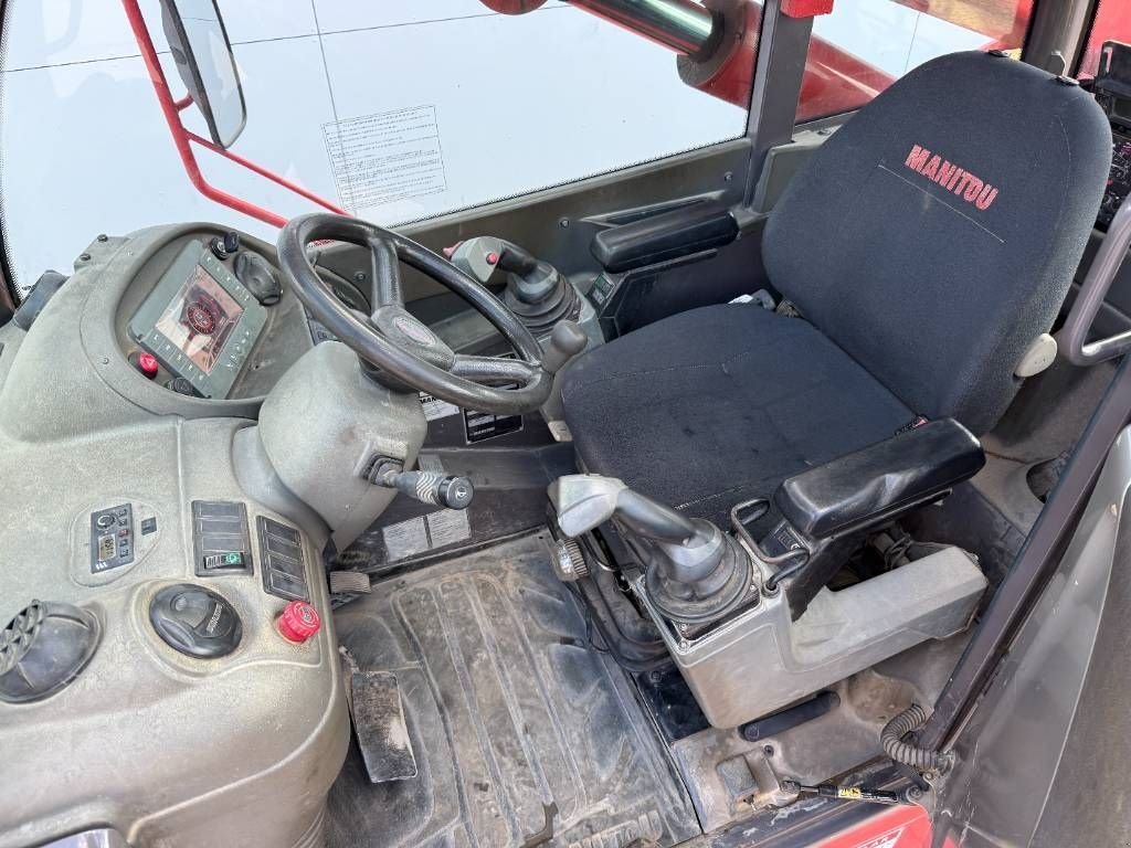 Teleskoplader del tipo Manitou MRT2150+ Privilege - Remote Control / 4x4x4 / AC, Gebrauchtmaschine In Veldhoven (Immagine 9)