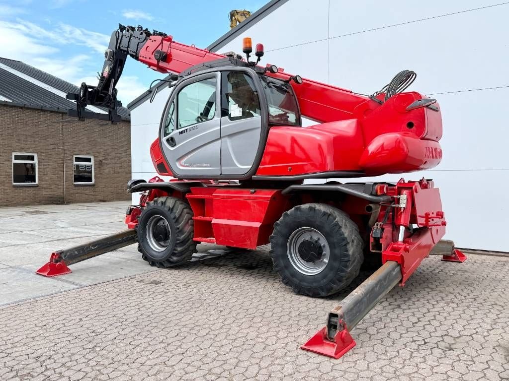 Teleskoplader of the type Manitou MRT2150+ Privilege - Remote Control / 4x4x4 / AC, Gebrauchtmaschine in Veldhoven (Picture 3)