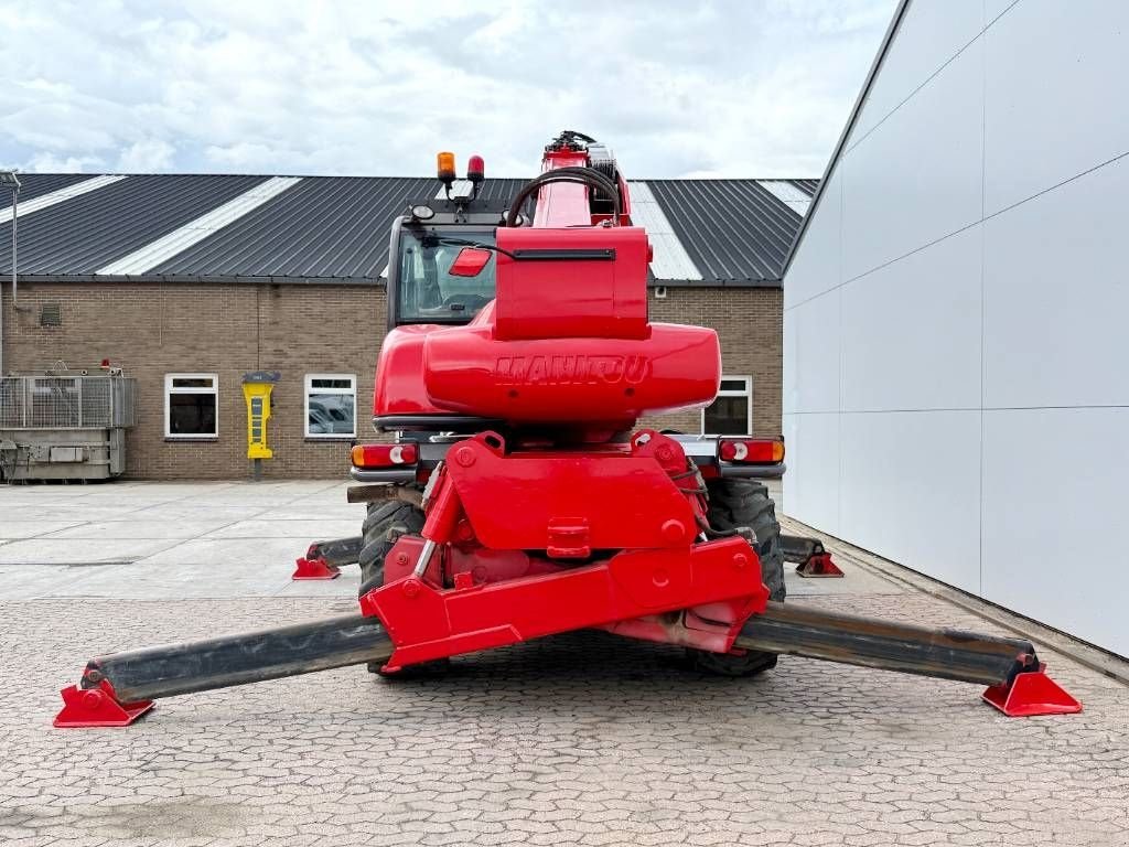 Teleskoplader of the type Manitou MRT2150+ Privilege - Remote Control / 4x4x4 / AC, Gebrauchtmaschine in Veldhoven (Picture 4)