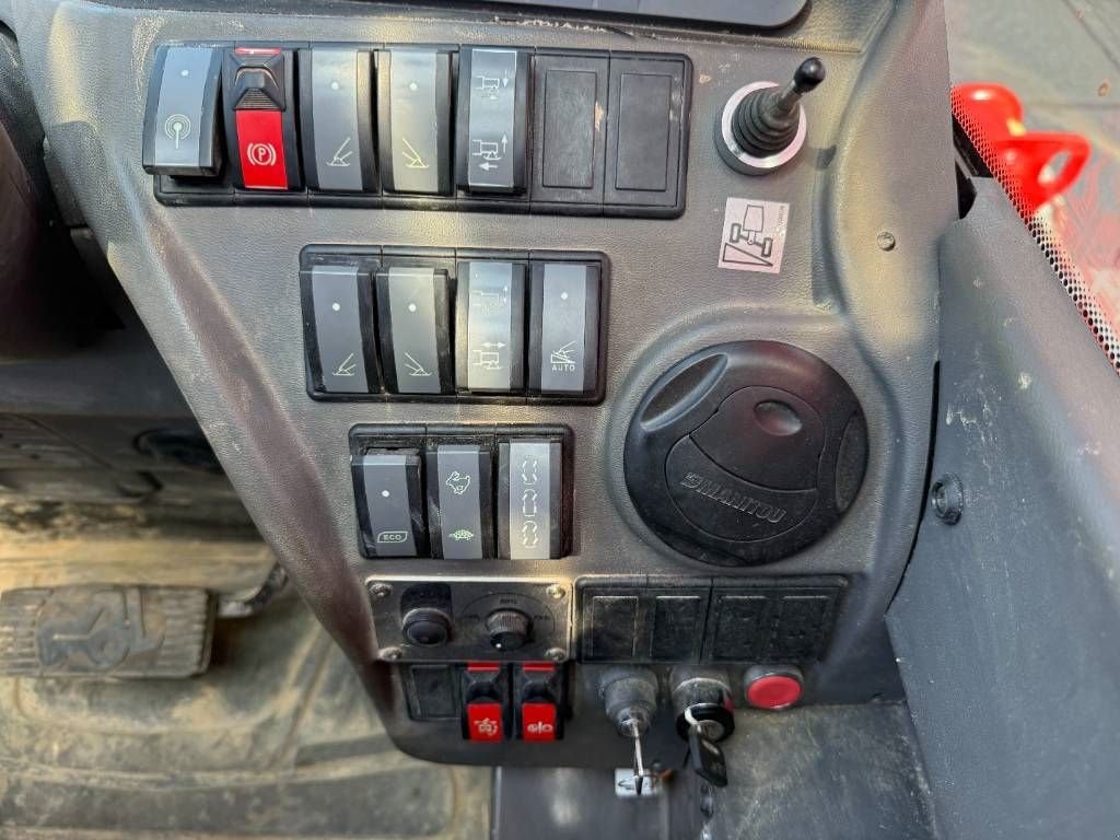 Teleskoplader typu Manitou MRT2250+ - German Machine / Remote Control / 4x4x4, Gebrauchtmaschine v Veldhoven (Obrázek 10)