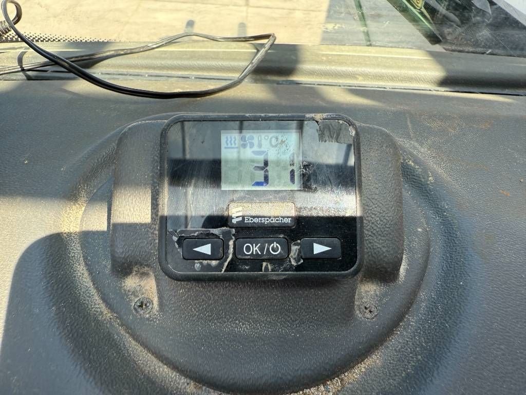 Teleskoplader typu Manitou MRT2250+ - German Machine / Remote Control / 4x4x4, Gebrauchtmaschine v Veldhoven (Obrázek 11)