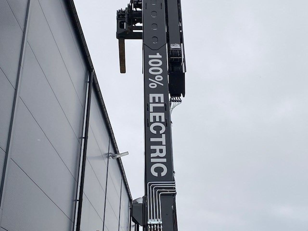 Teleskoplader del tipo Manitou MRT2260E 700 VISION+, Gebrauchtmaschine In Skive (Immagine 3)