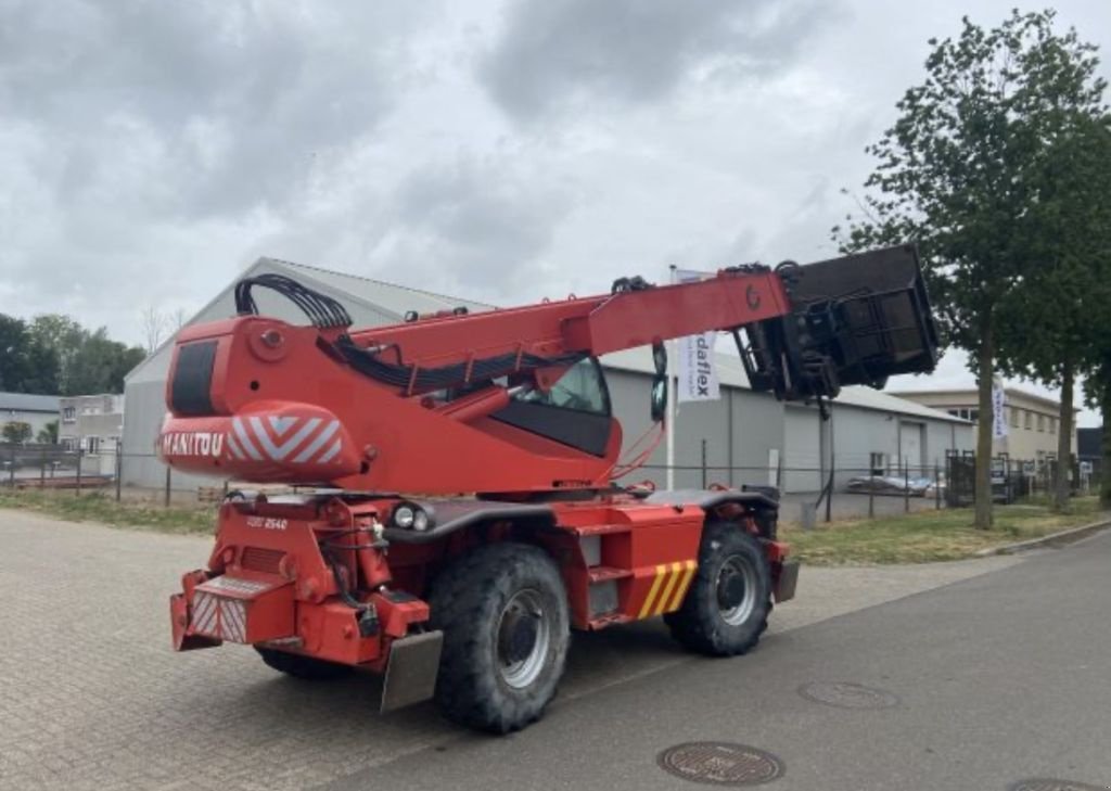 Teleskoplader del tipo Manitou MRT2540, Gebrauchtmaschine In Doetinchem (Immagine 6)