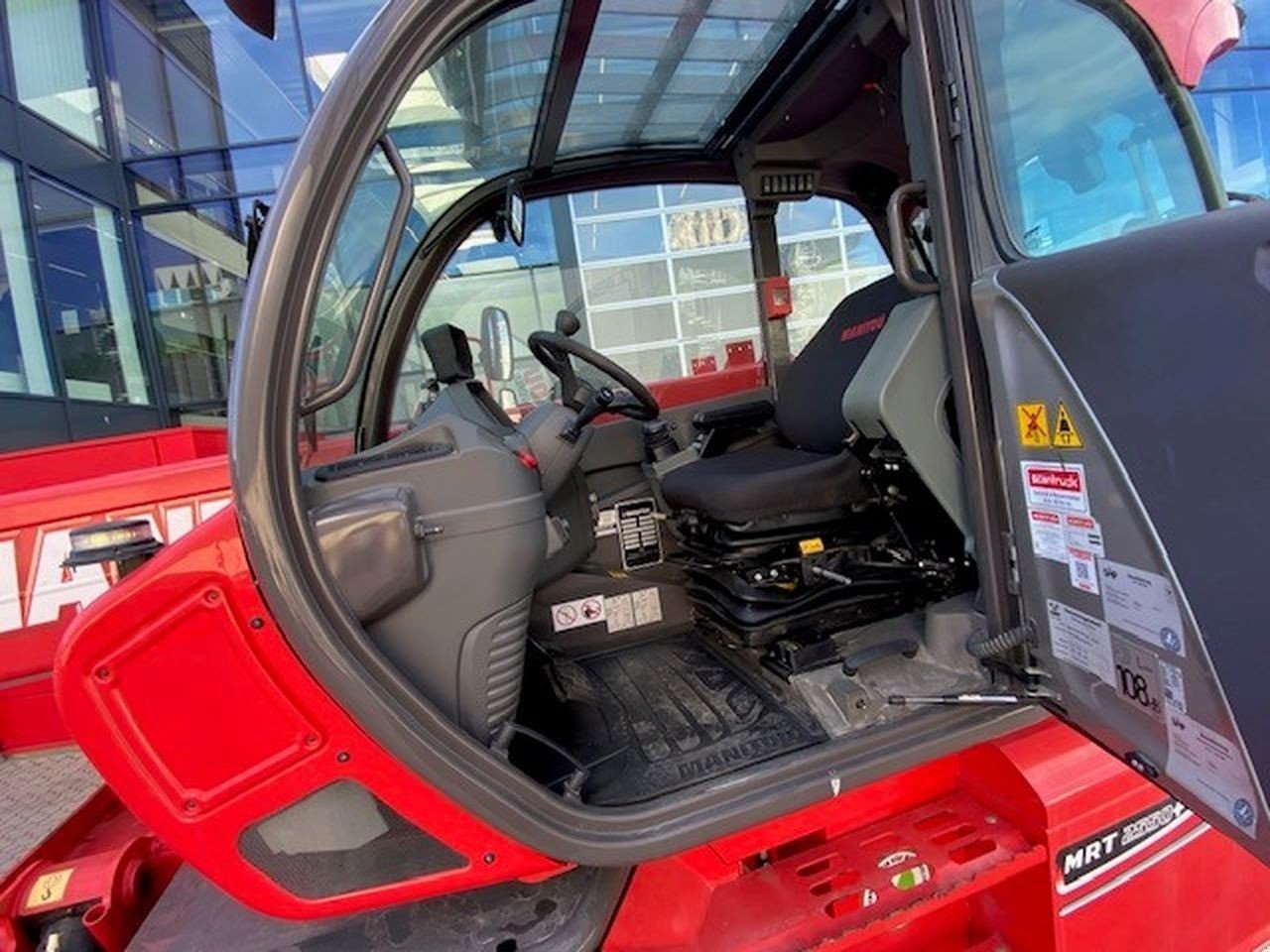 Teleskoplader tipa Manitou MRT2550 P+, Gebrauchtmaschine u Skive (Slika 7)