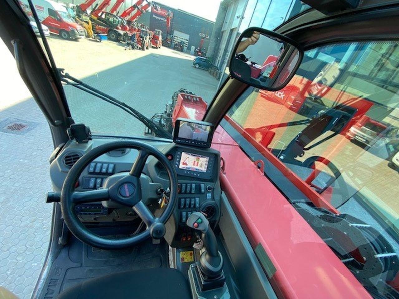 Teleskoplader типа Manitou MRT2550P+ ST4, Gebrauchtmaschine в Skive (Фотография 6)