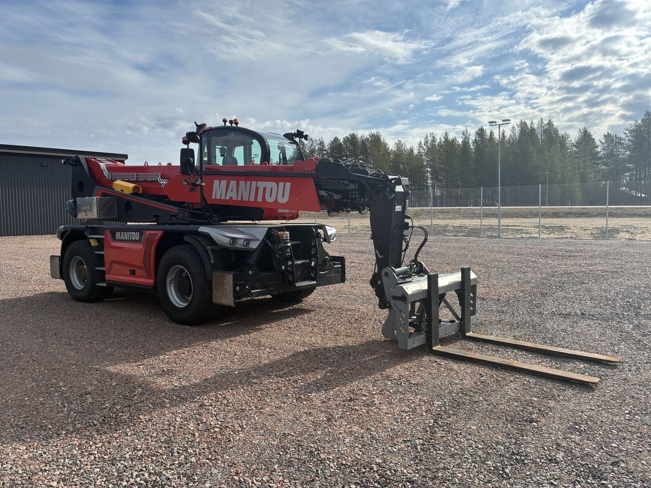 Teleskoplader от тип Manitou MRT2660 VISION+ ST5, Gebrauchtmaschine в Skive (Снимка 2)