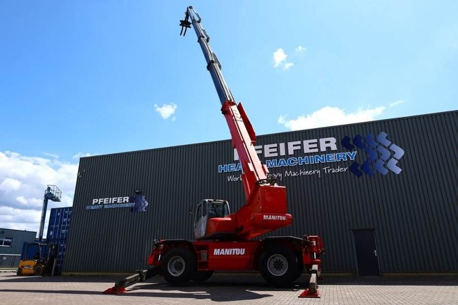 Teleskoplader des Typs Manitou MRT3050 PRIVILEGE Diesel, 4x4 Drive And 4-Wheel St, Gebrauchtmaschine in Groenlo (Bild 3)