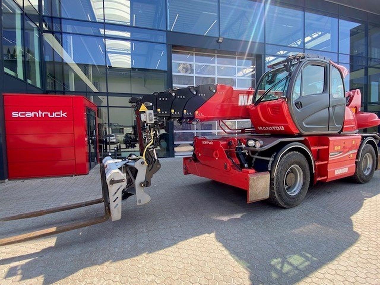 Teleskoplader tipa Manitou MRT3050P+ ST4, Gebrauchtmaschine u Skive (Slika 1)