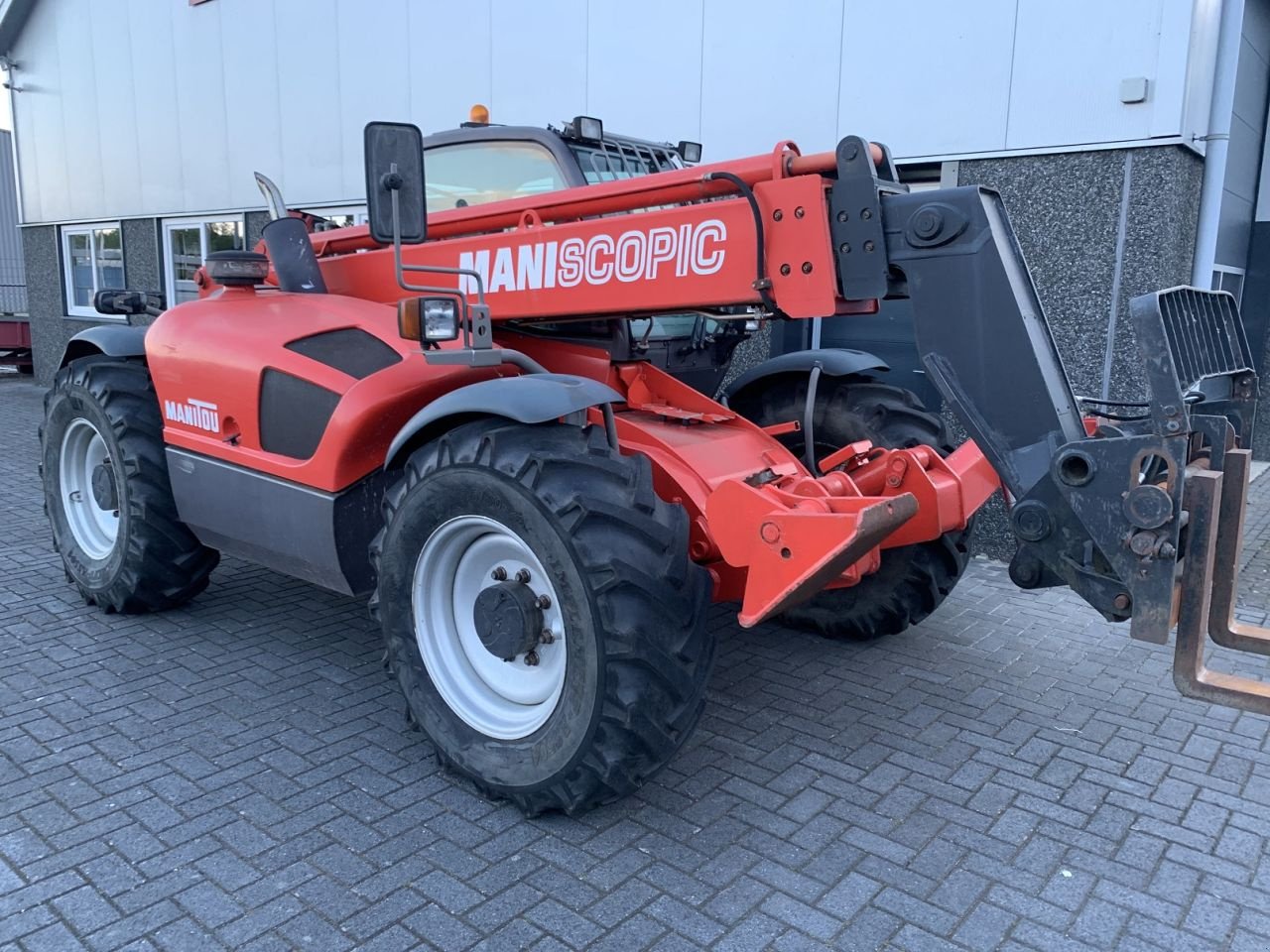 Teleskoplader typu Manitou MT 1030, Gebrauchtmaschine w Vriezenveen (Zdjęcie 5)
