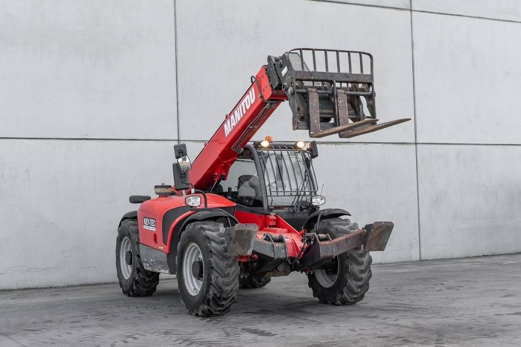 Teleskoplader of the type Manitou MT 1030, Gebrauchtmaschine in Moerbeke (Picture 3)