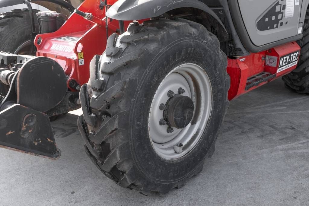 Teleskoplader typu Manitou MT 1135, Gebrauchtmaschine v Moerbeke (Obrázek 11)