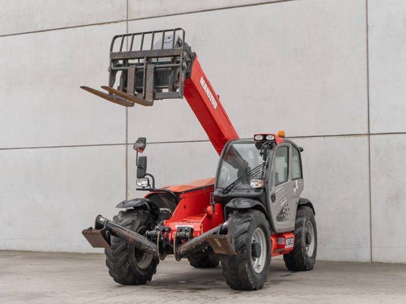 Teleskoplader del tipo Manitou MT 1135, Gebrauchtmaschine In Moerbeke (Immagine 1)