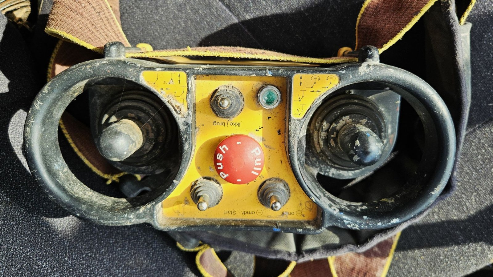 Teleskoplader tip Manitou MT 1232 ST / med 4 stk tilbehør / 8600 timer, Gebrauchtmaschine in Arden (Poză 20)