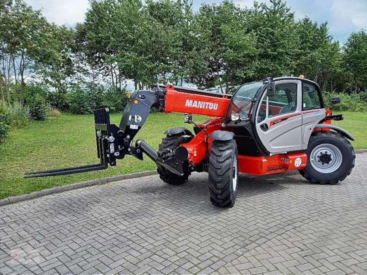 Teleskoplader of the type Manitou MT 1335, Neumaschine in Oyten (Picture 3)