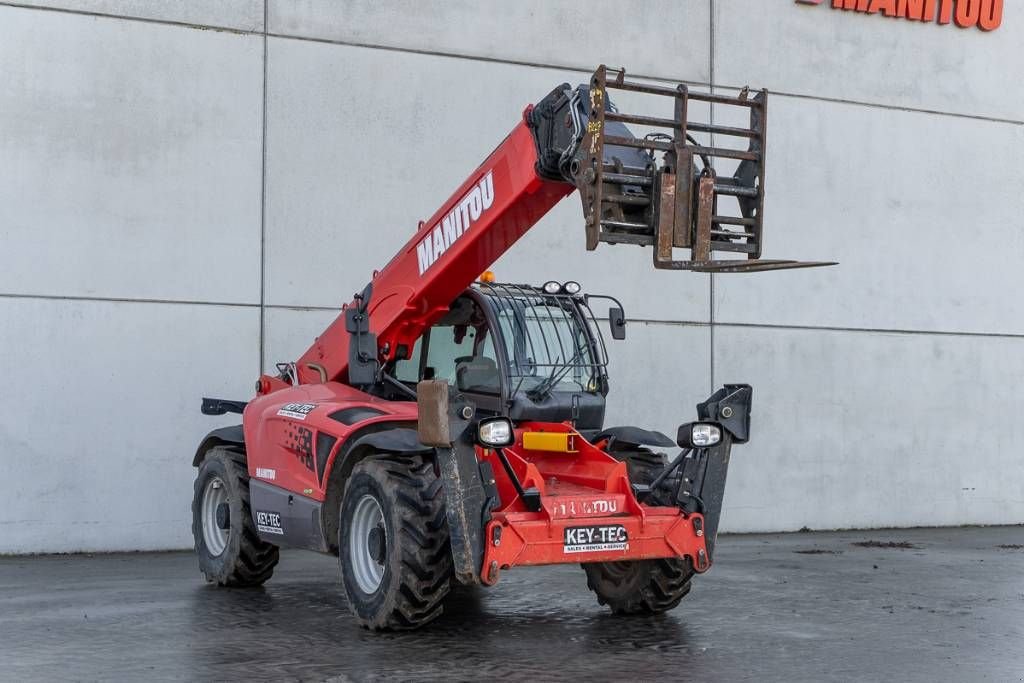 Teleskoplader del tipo Manitou MT 1440, Gebrauchtmaschine In Moerbeke (Immagine 2)