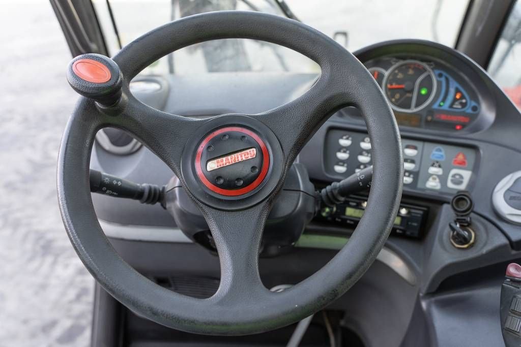 Teleskoplader Türe ait Manitou MT 1440, Gebrauchtmaschine içinde Moerbeke (resim 8)