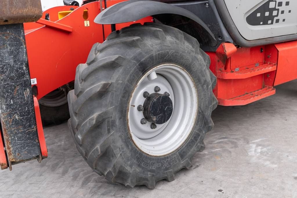 Teleskoplader типа Manitou MT 1440, Gebrauchtmaschine в Moerbeke (Фотография 9)