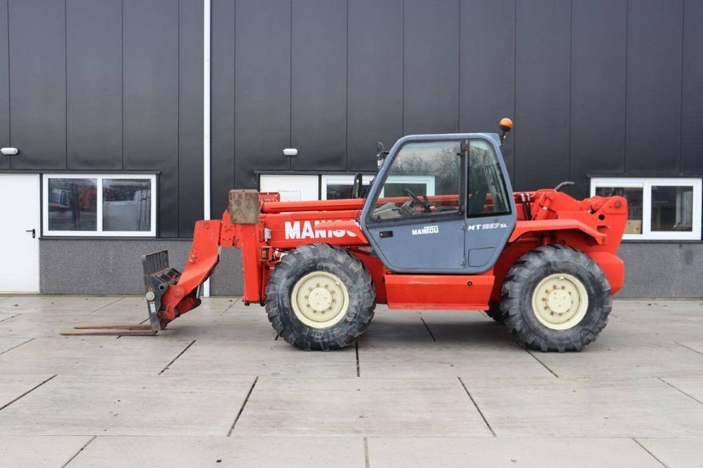 Teleskoplader του τύπου Manitou MT 1637 SL, Gebrauchtmaschine σε Antwerpen (Φωτογραφία 2)