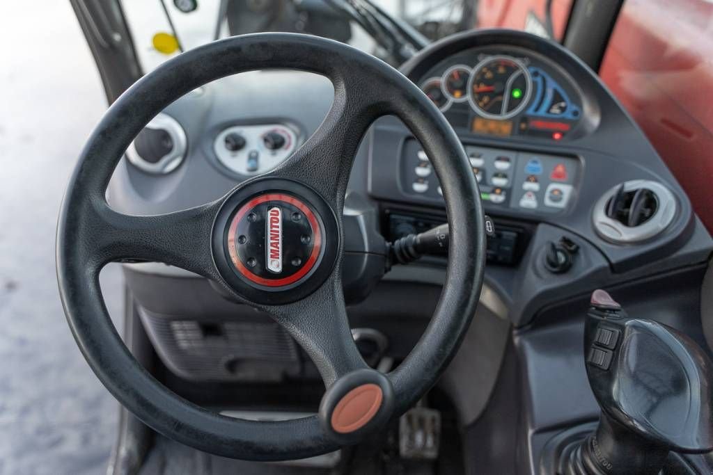 Teleskoplader tip Manitou MT 1840, Gebrauchtmaschine in Moerbeke (Poză 8)