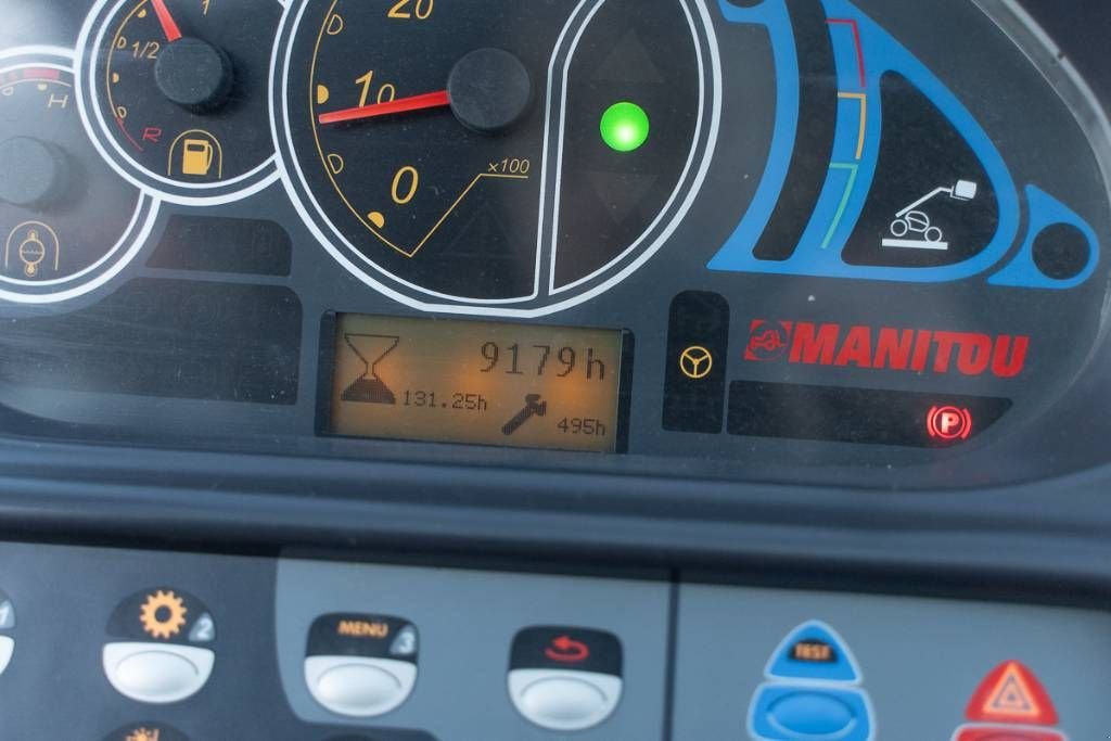 Teleskoplader tip Manitou MT 1840, Gebrauchtmaschine in Moerbeke (Poză 10)