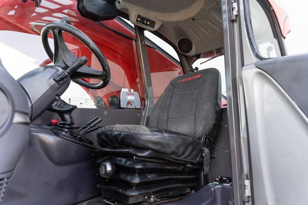 Teleskoplader от тип Manitou MT 1840, Gebrauchtmaschine в Moerbeke (Снимка 7)