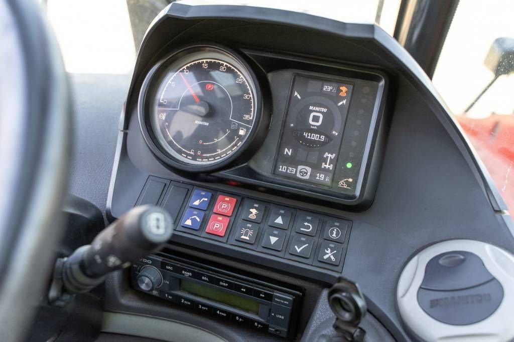 Teleskoplader a típus Manitou MT 1840, Gebrauchtmaschine ekkor: Moerbeke (Kép 10)