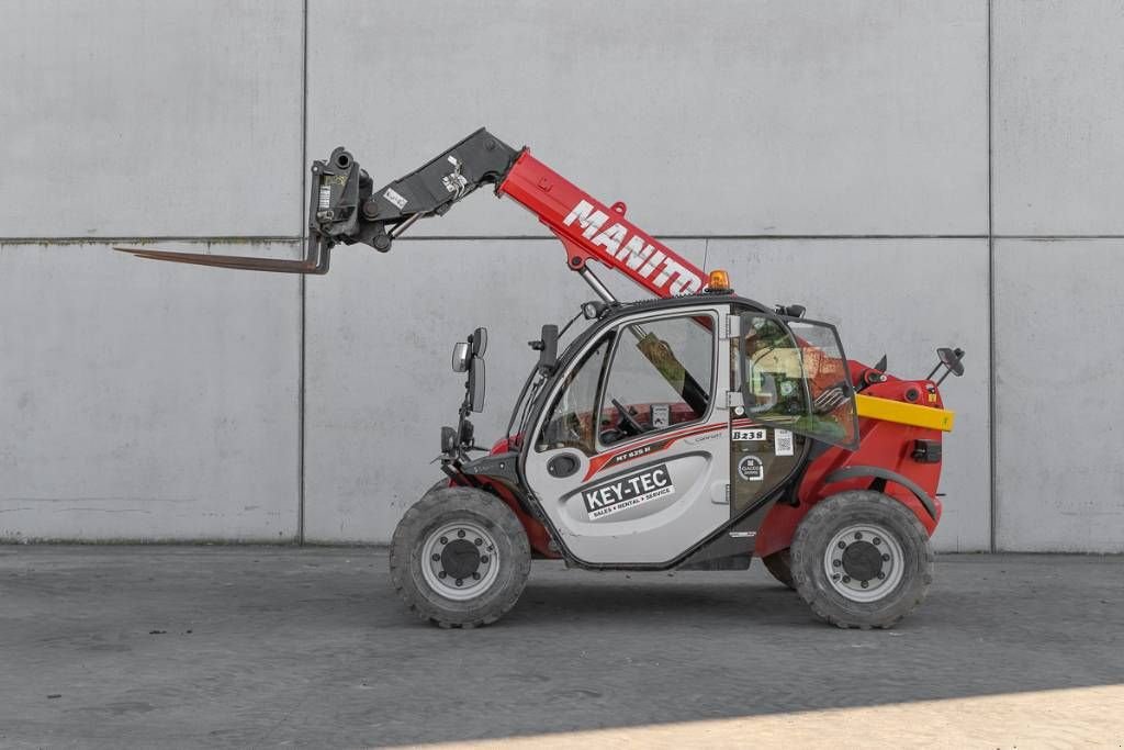 Teleskoplader of the type Manitou MT 625 H, Gebrauchtmaschine in Moerbeke (Picture 4)