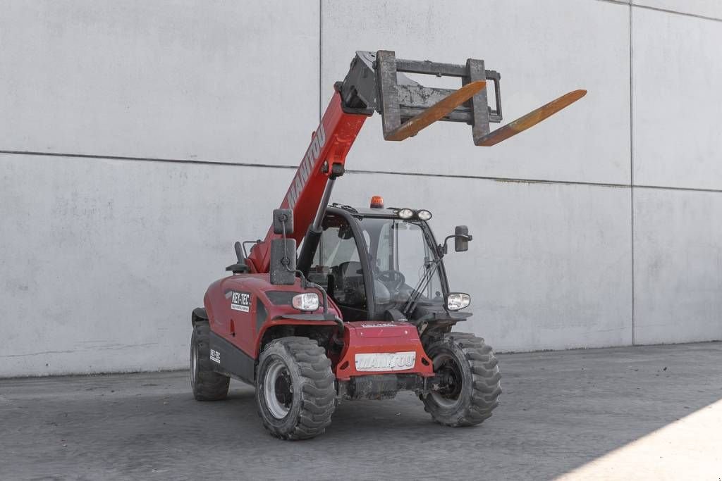 Teleskoplader of the type Manitou MT 625 H, Gebrauchtmaschine in Moerbeke (Picture 3)
