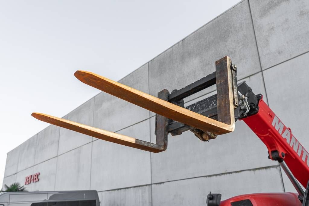 Teleskoplader des Typs Manitou MT 625 H, Gebrauchtmaschine in Moerbeke (Bild 9)