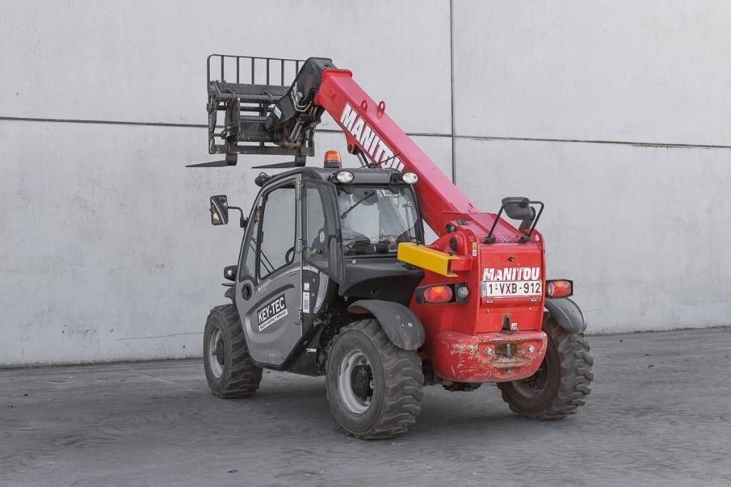 Teleskoplader tip Manitou MT 625 H, Gebrauchtmaschine in Moerbeke (Poză 8)