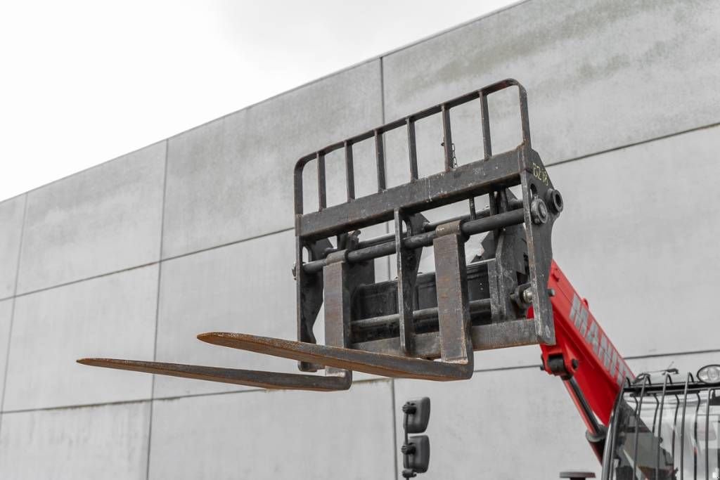 Teleskoplader of the type Manitou MT 625 H, Gebrauchtmaschine in Moerbeke (Picture 9)