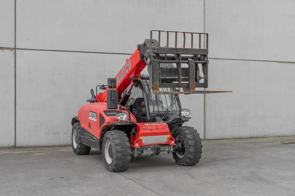Teleskoplader del tipo Manitou MT 625 H, Gebrauchtmaschine In Moerbeke (Immagine 3)