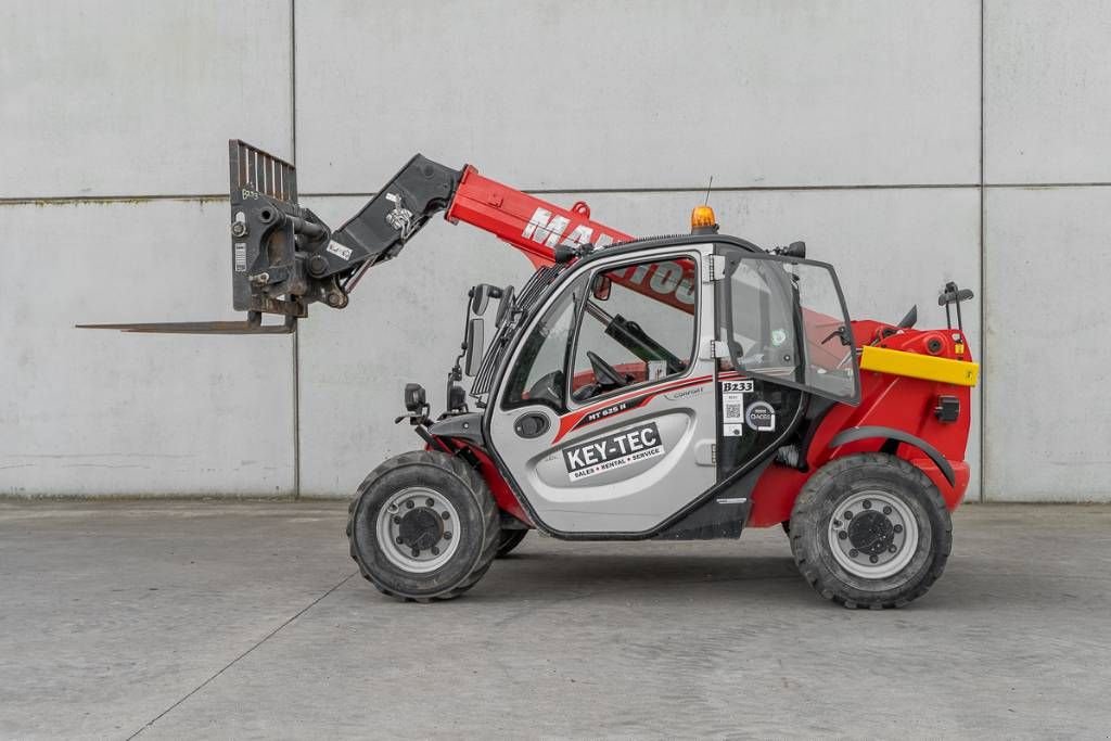 Teleskoplader del tipo Manitou MT 625 H, Gebrauchtmaschine In Moerbeke (Immagine 4)