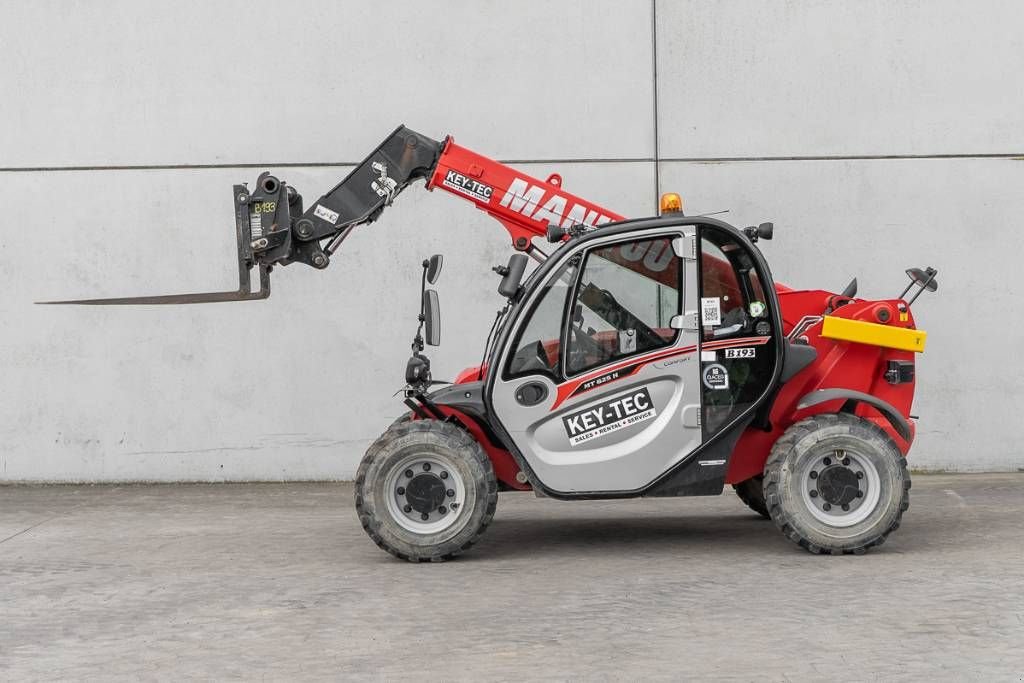 Teleskoplader typu Manitou MT 625 H, Gebrauchtmaschine v Moerbeke (Obrázek 4)
