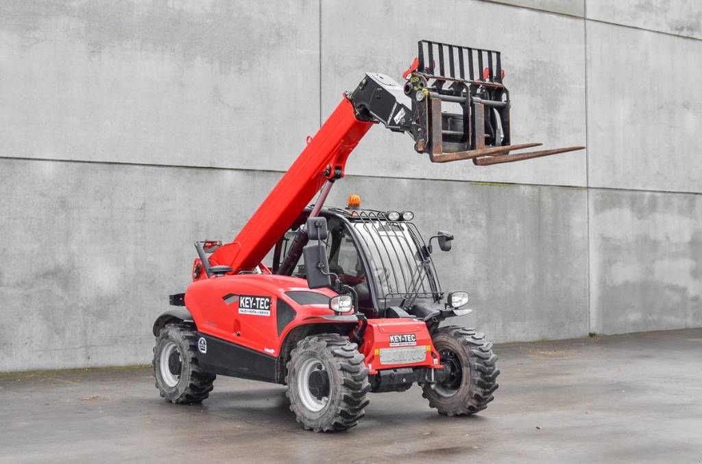 Teleskoplader от тип Manitou MT 625 H, Gebrauchtmaschine в Moerbeke (Снимка 3)