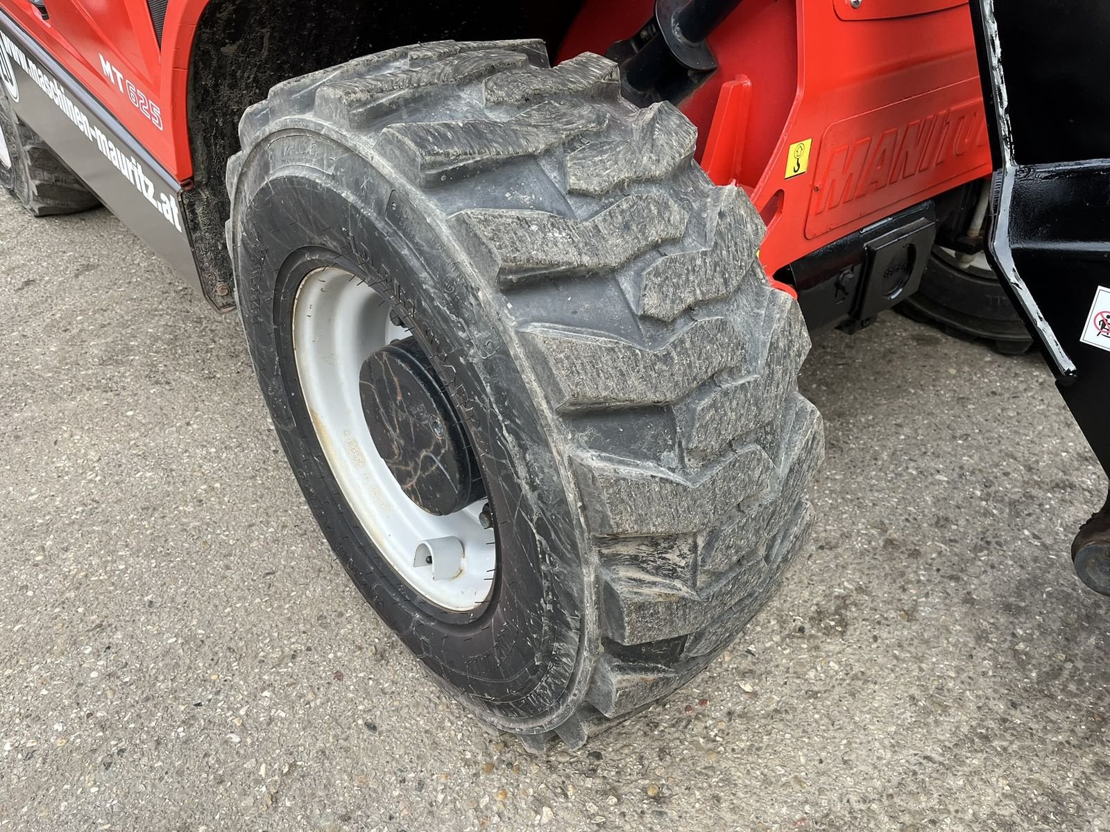 Teleskoplader des Typs Manitou MT 625 T, Gebrauchtmaschine in Bad Leonfelden (Bild 5)