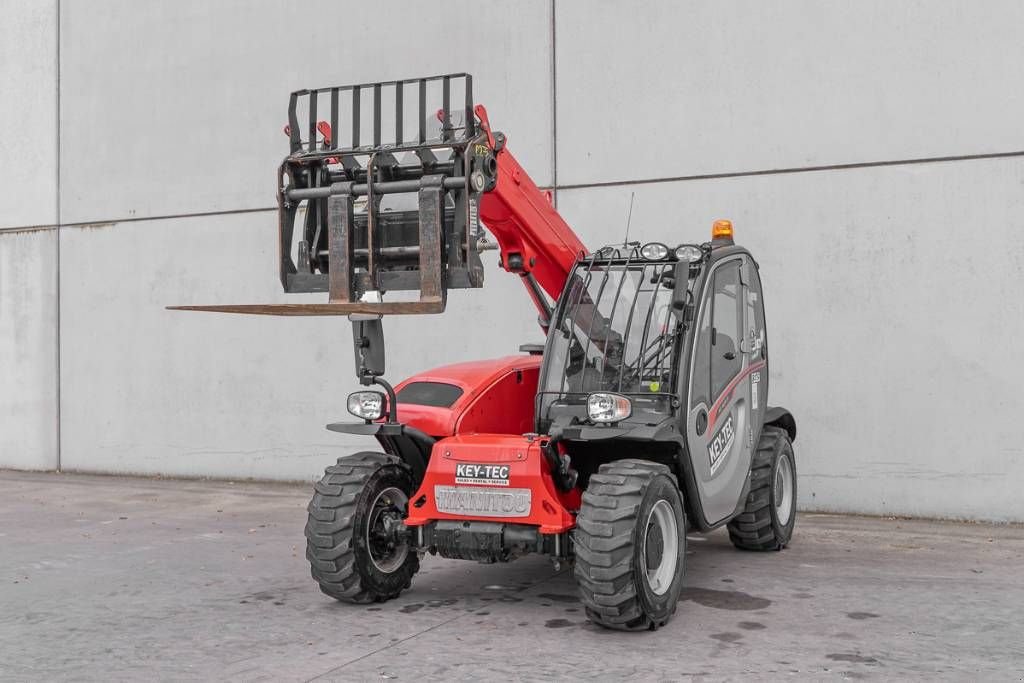 Teleskoplader del tipo Manitou MT 625, Gebrauchtmaschine In Moerbeke (Immagine 1)